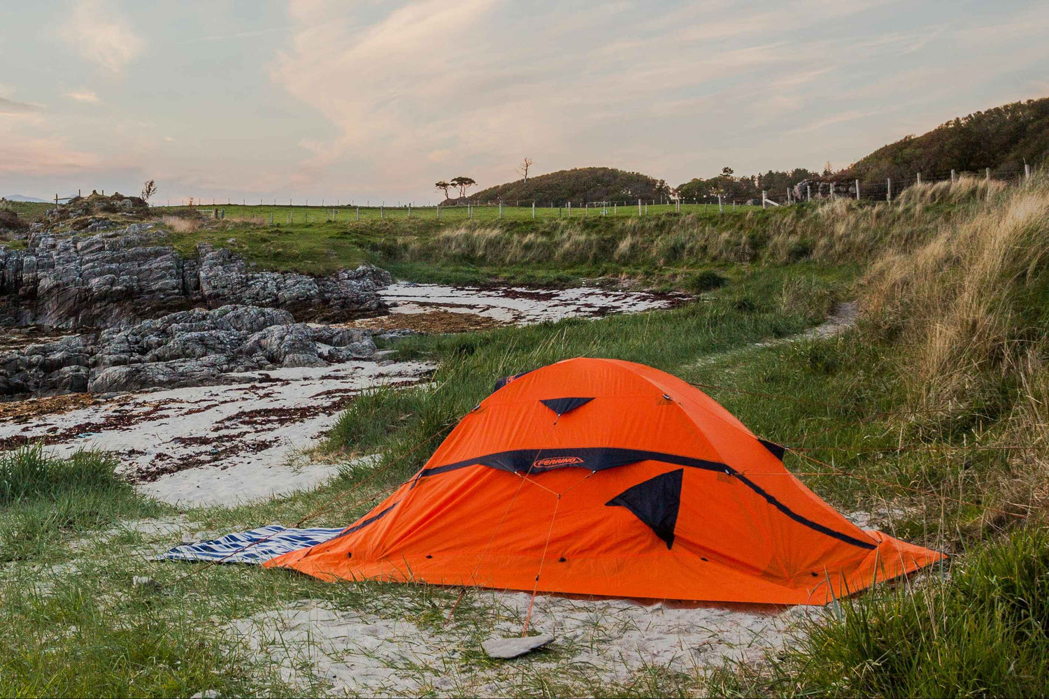 Travel & Outdoors
